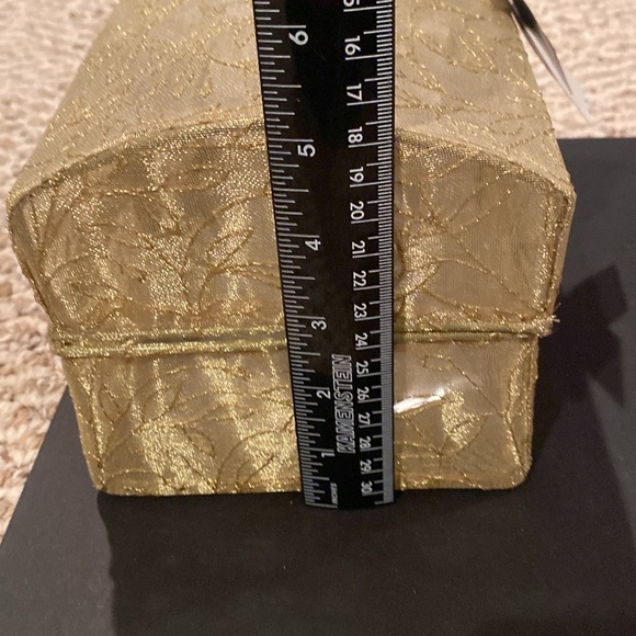 NWT & Vintage Set of 2 Gold Mesh Stacking Storage Boxes - Picture 8 of 13